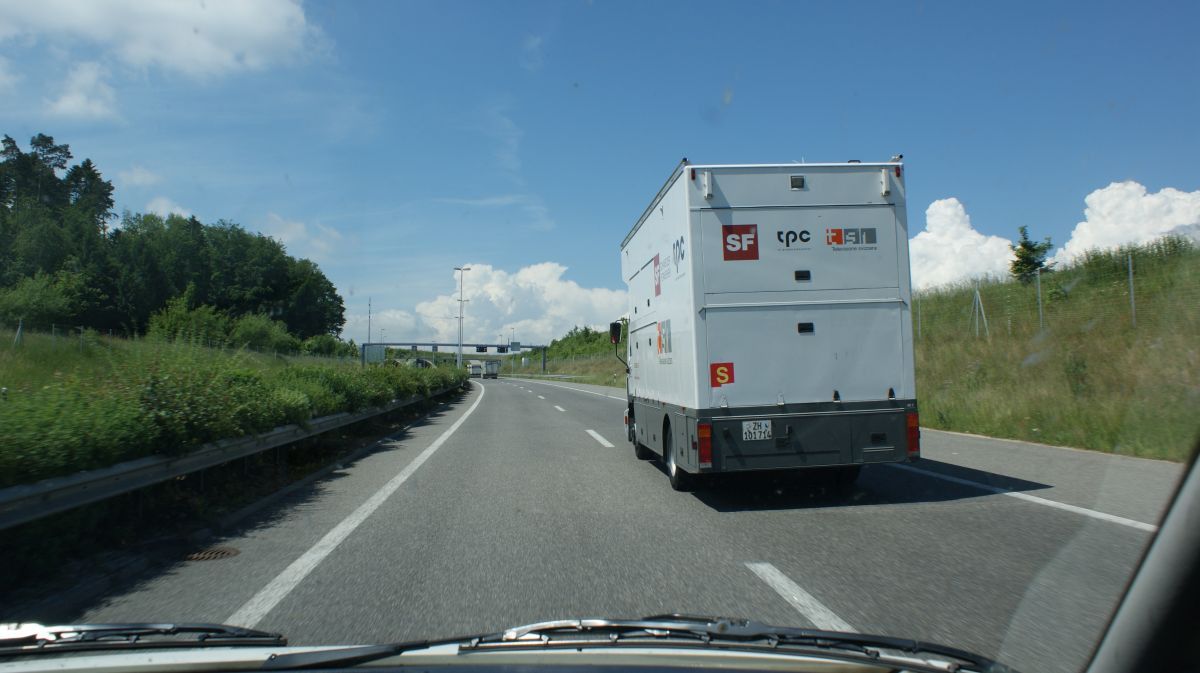 2008 E08 03